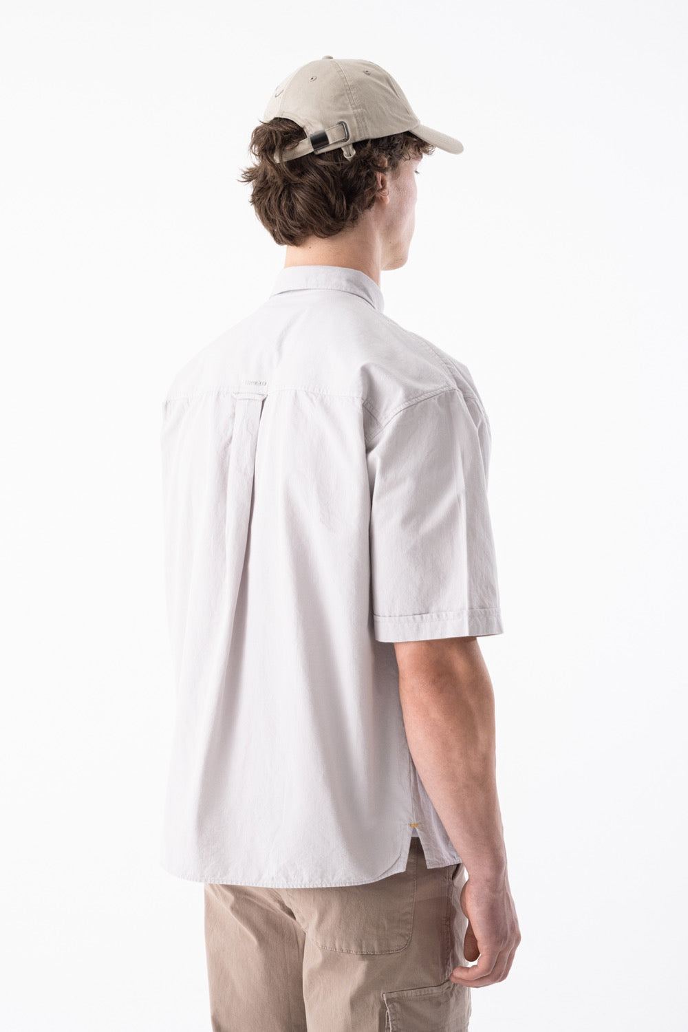 Oversized Dual-Pocket Short-Sleeve Shirt