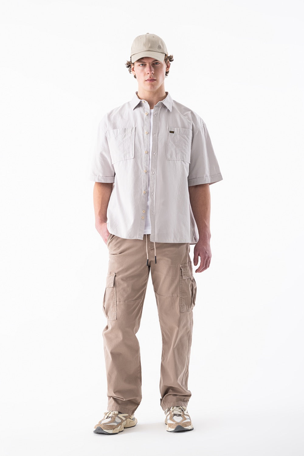 Oversized Dual-Pocket Short-Sleeve Shirt