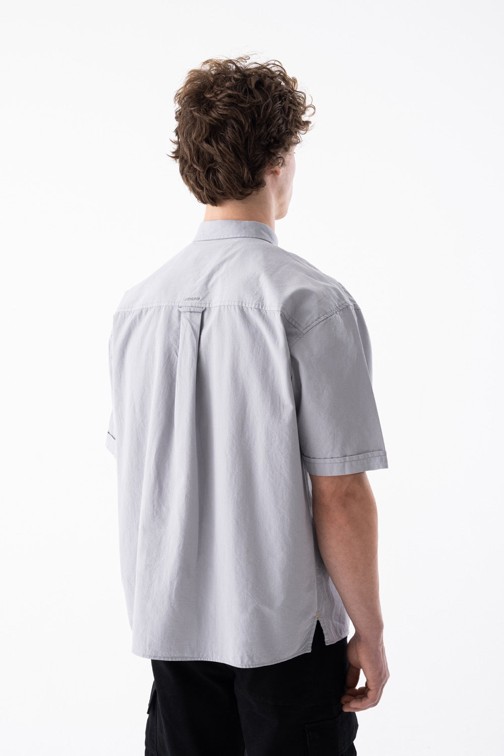 Oversized Dual-Pocket Short-Sleeve Shirt