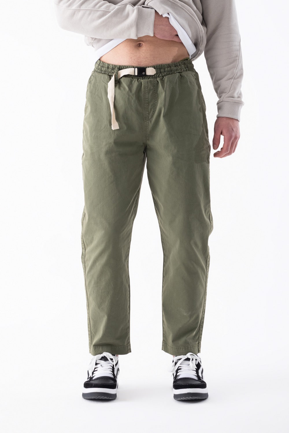Airlife Belted Relaxed Utility Pants in Olive