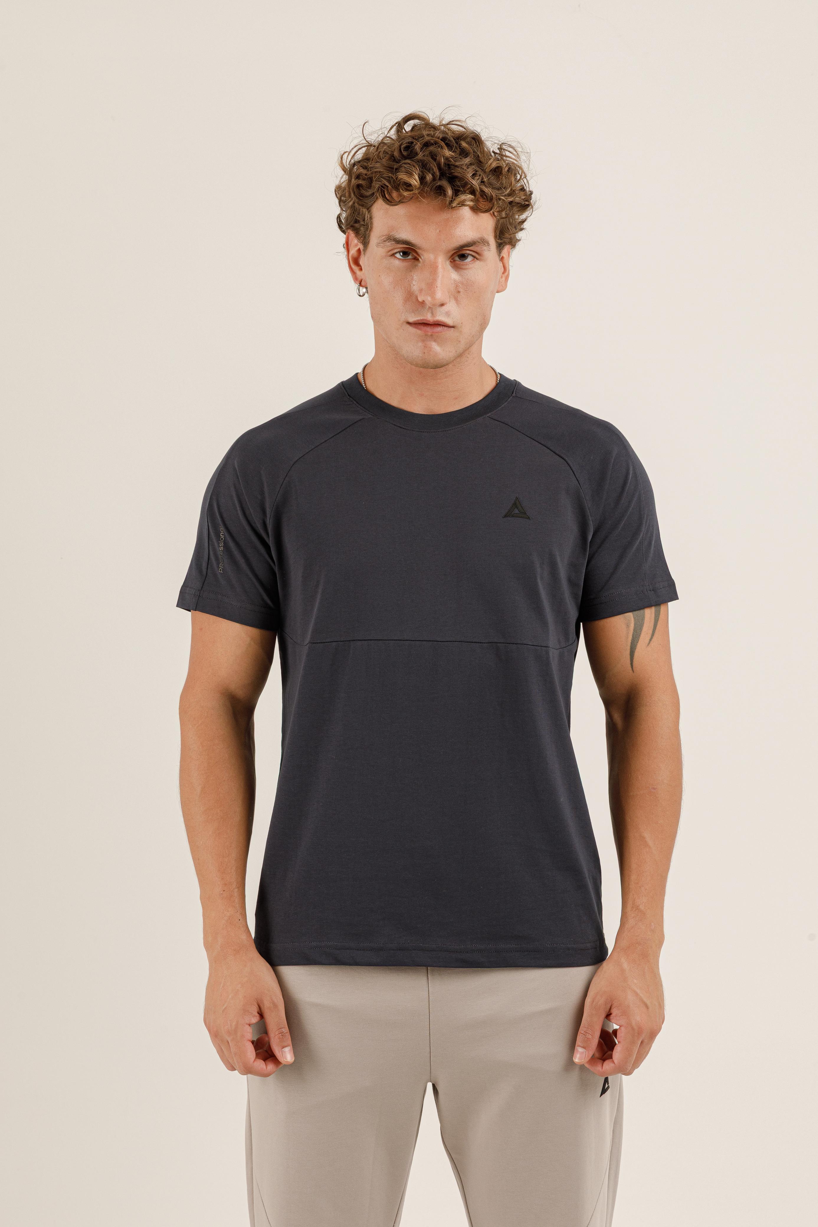 Airlife Panel Seam Performance T-Shirt in Charcoal