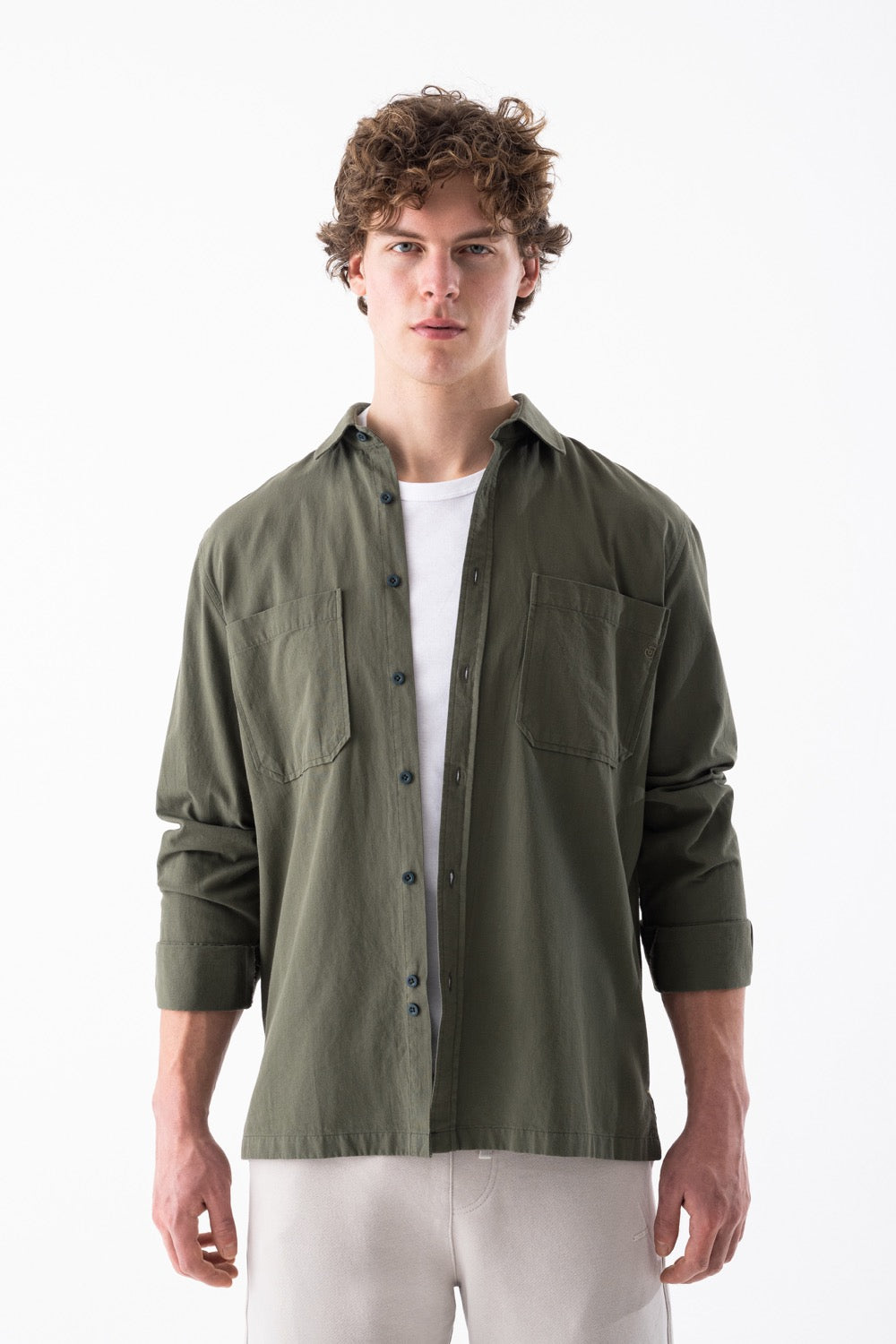 Airlife Relaxed Dual-Pocket Long Sleeve Shirt in Olive